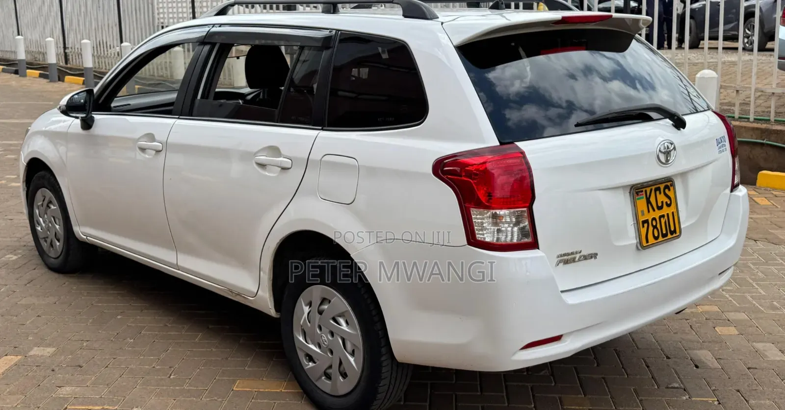 Toyota Corolla Fielder 2012 White