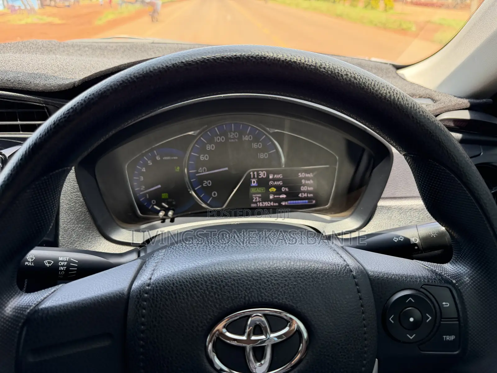 Toyota Axio 1.5 Hybrid 2WD 2018 Silver