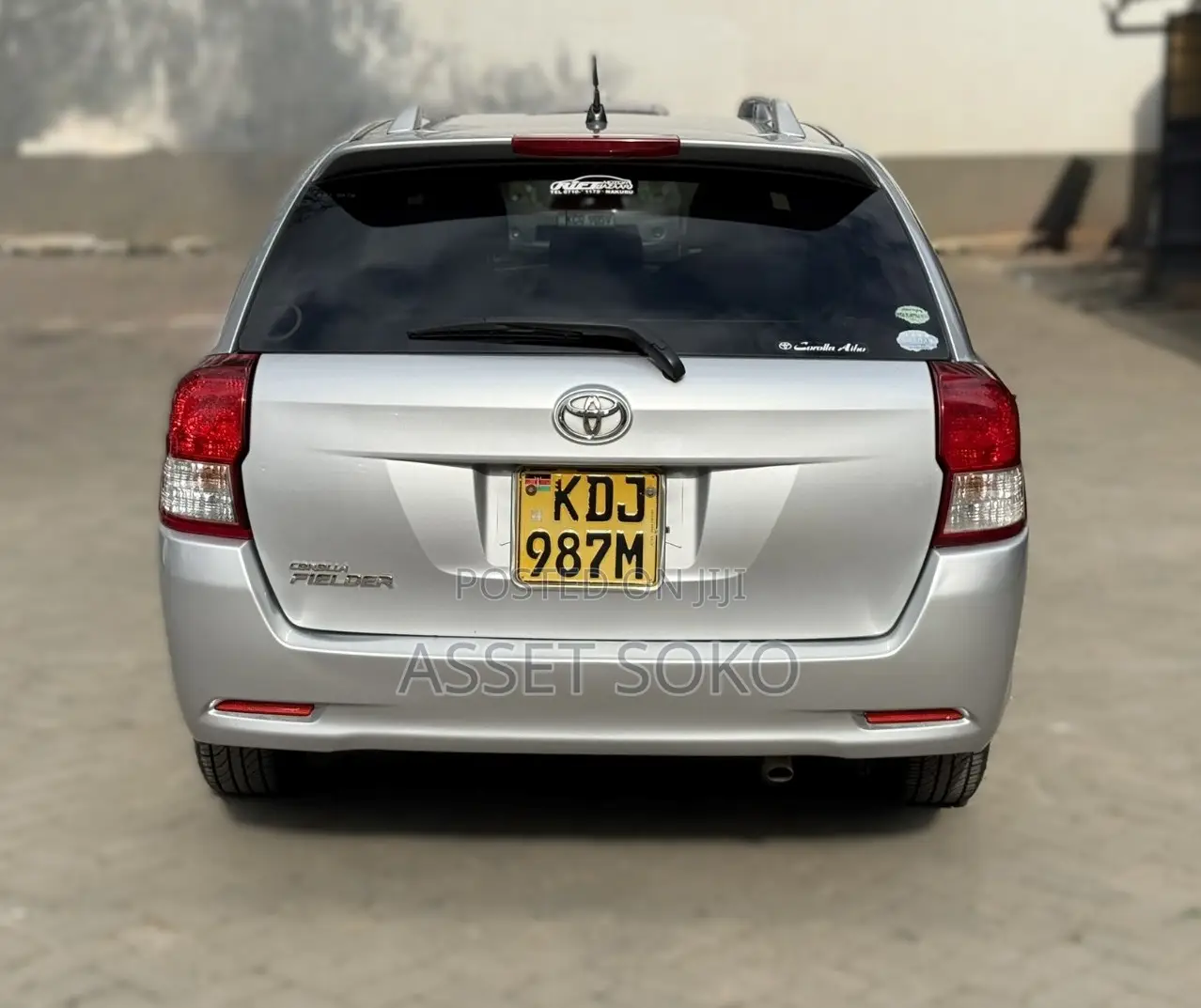 Toyota Corolla Fielder 2015 Silver