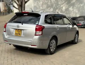 Toyota Corolla Fielder 2015 Silver