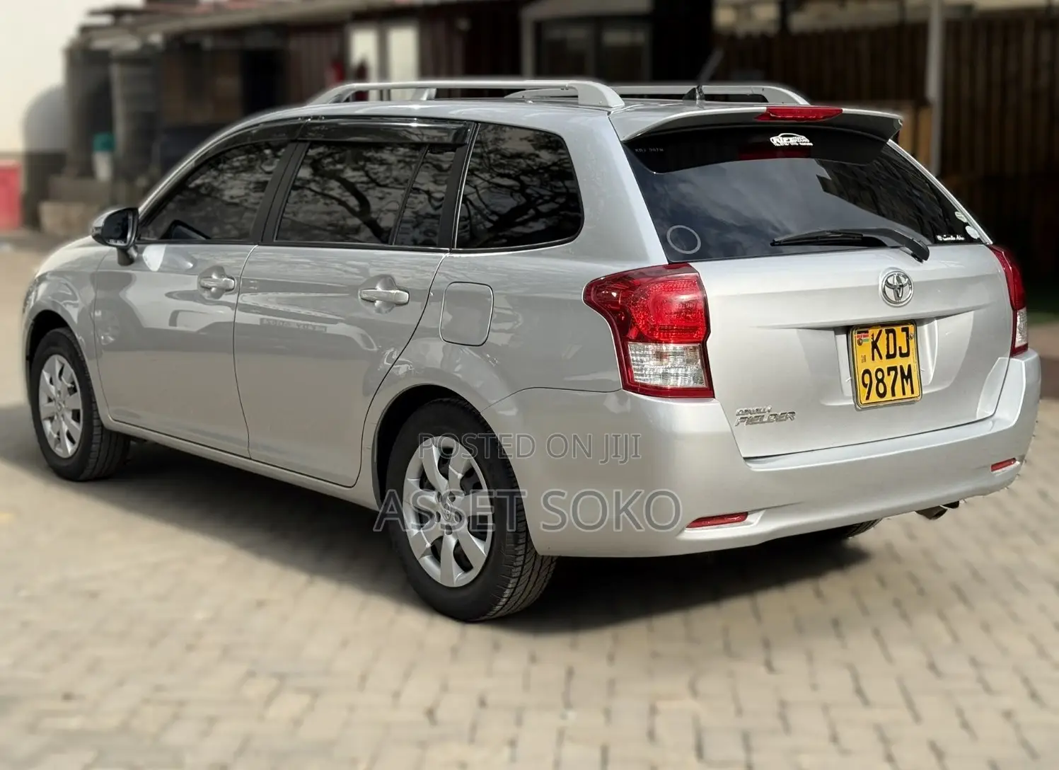 Toyota Corolla Fielder 2015 Silver