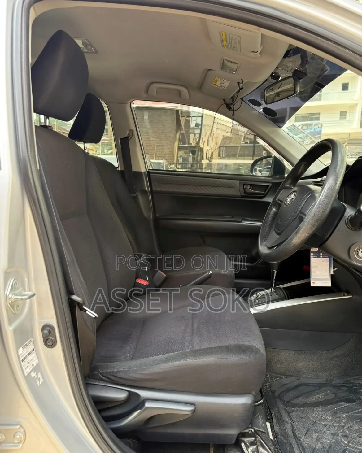 Toyota Corolla Fielder 2015 Silver