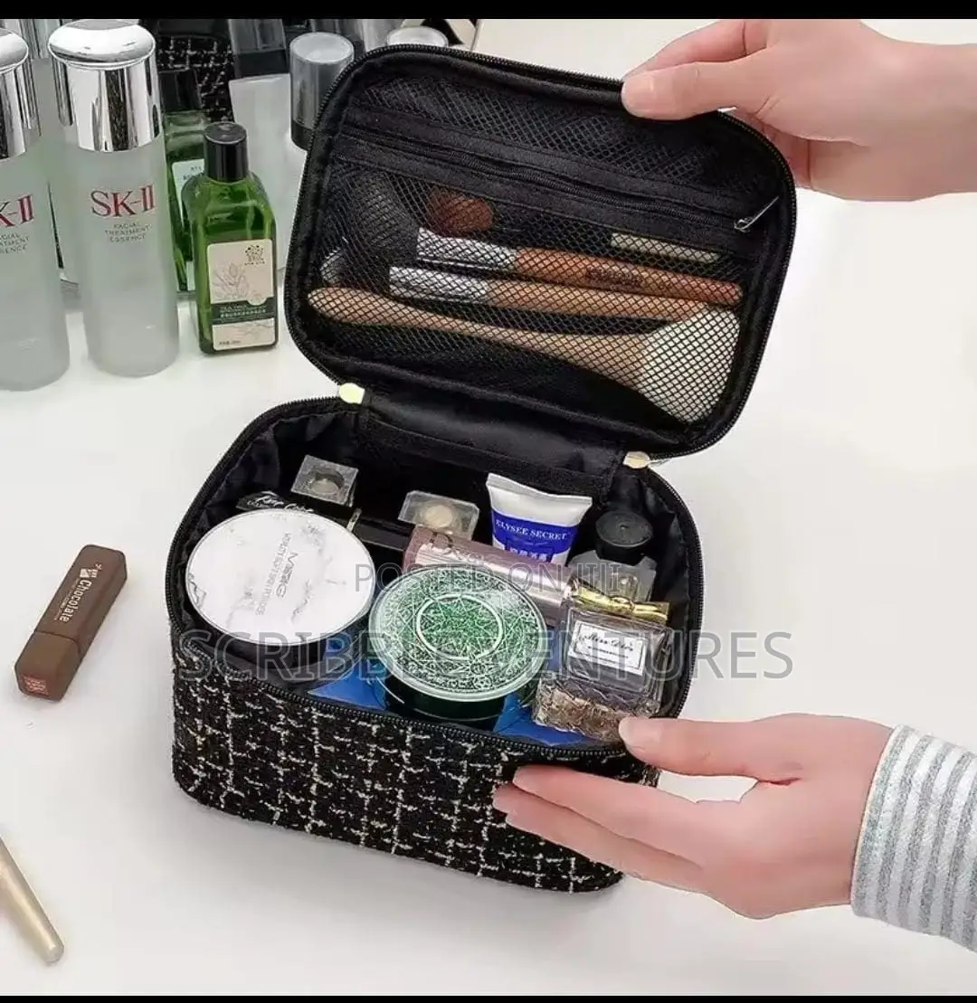 Tweed Luxury Cosmetic Bag Organizer