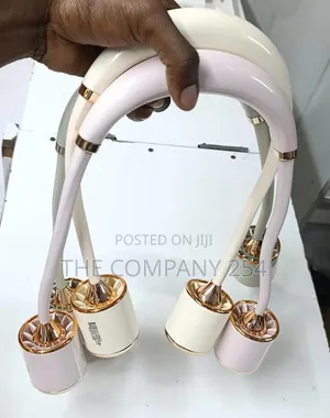 Gold Hanging Neck Small USB Fan