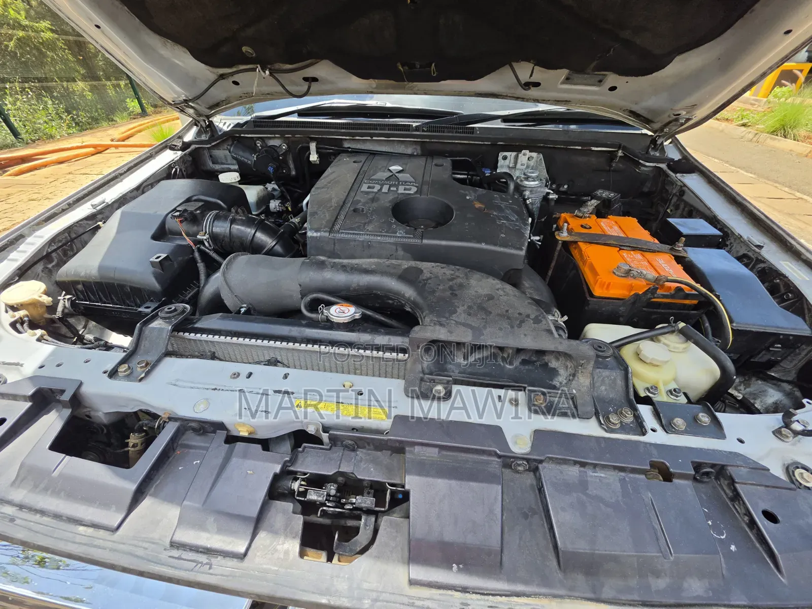Mitsubishi Pajero 2005 Silver