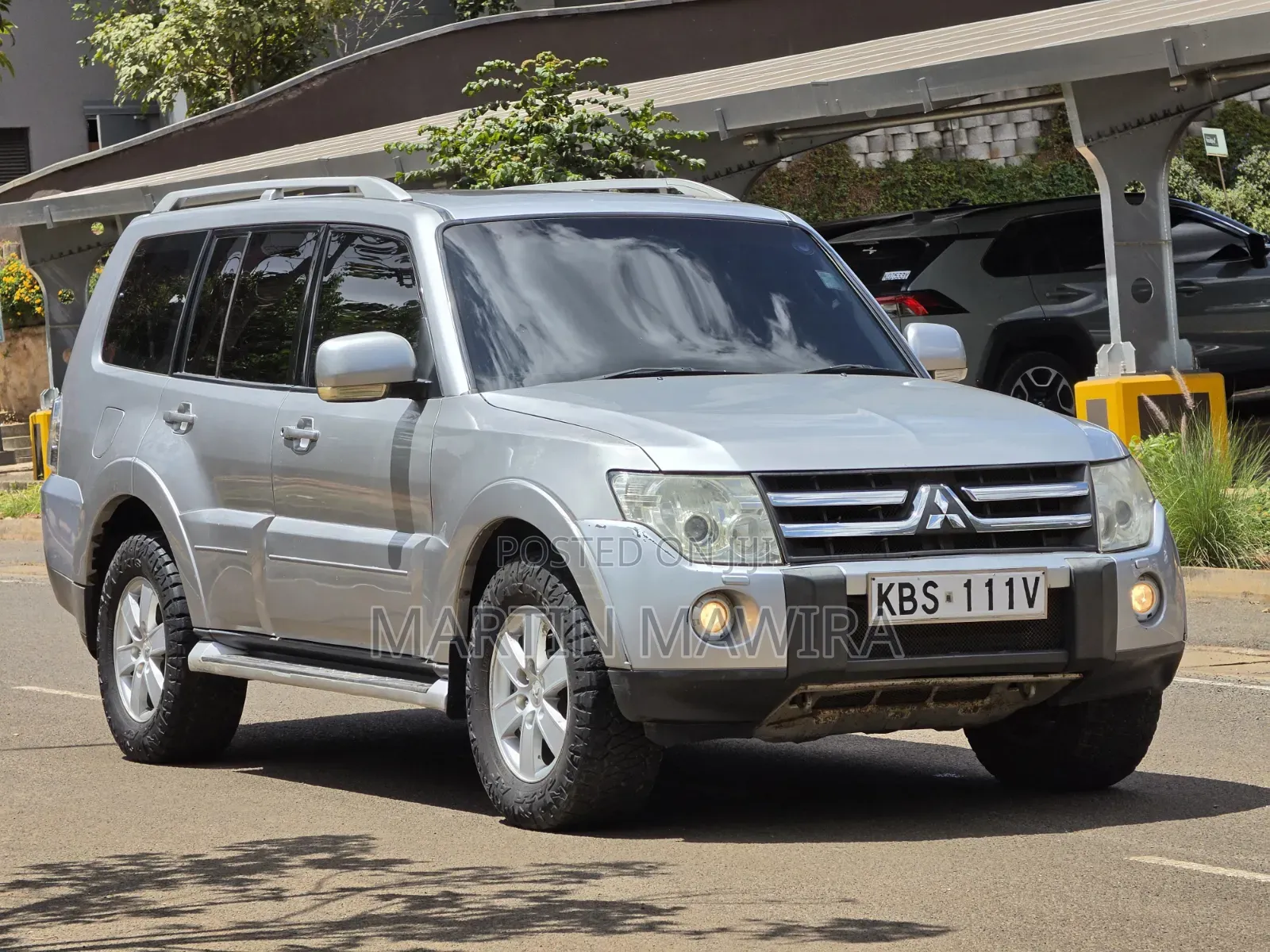 Mitsubishi Pajero 2005 Silver