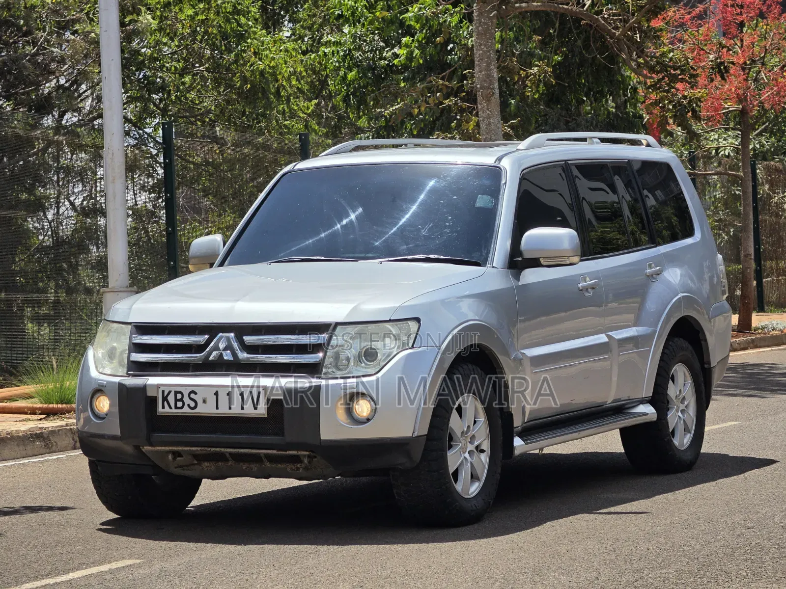 Mitsubishi Pajero 2005 Silver