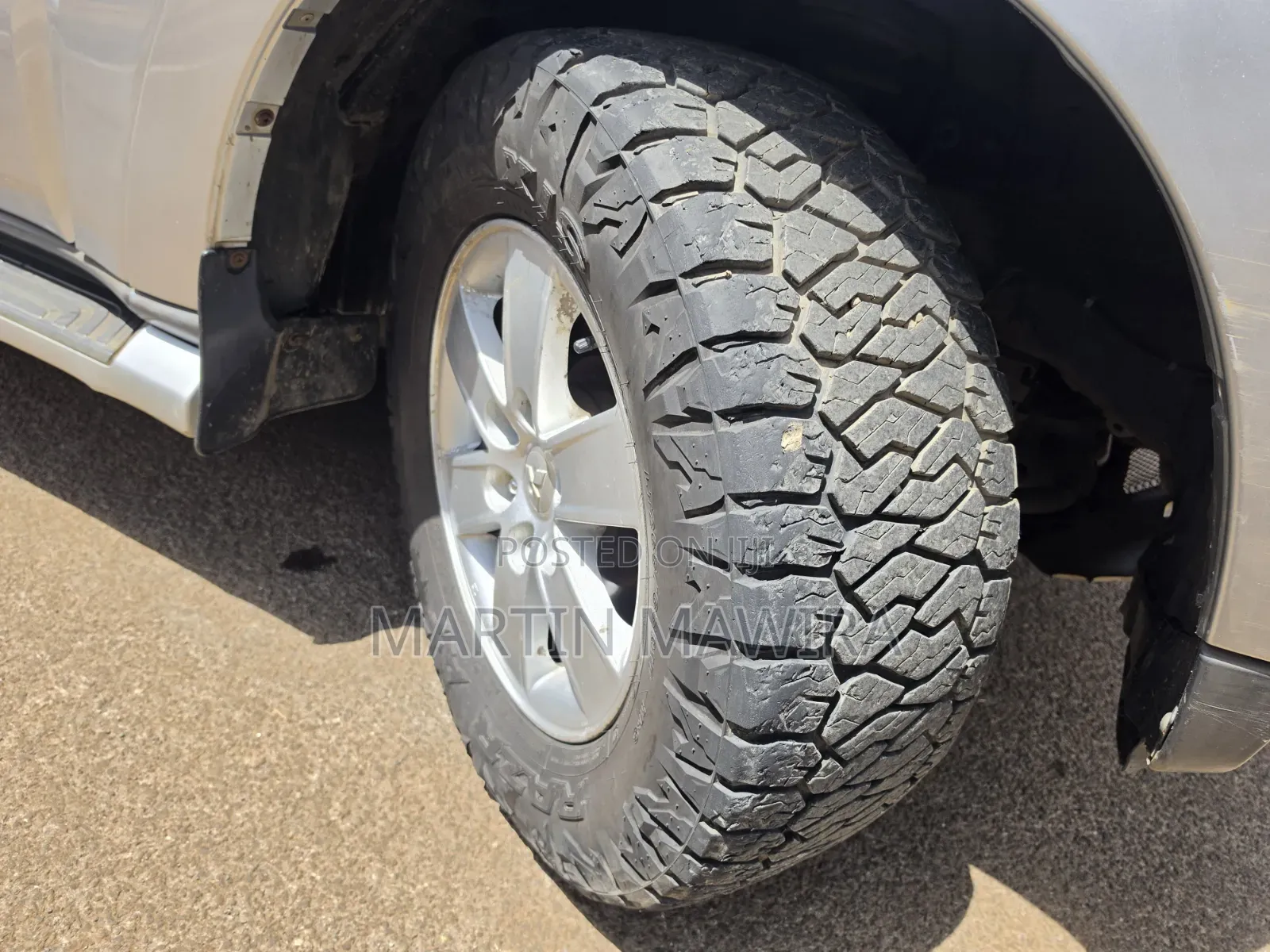 Mitsubishi Pajero 2005 Silver