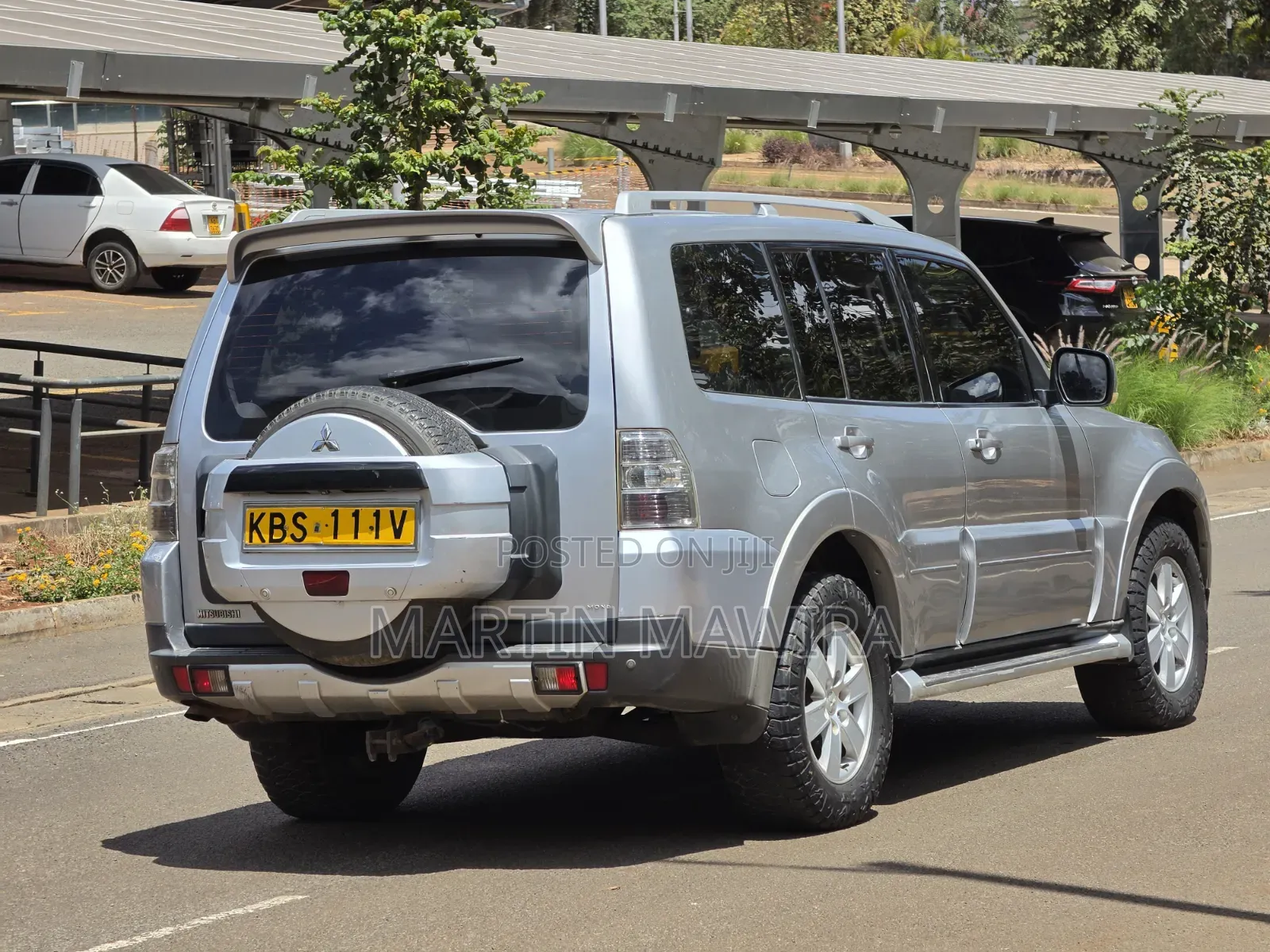 Mitsubishi Pajero 2005 Silver