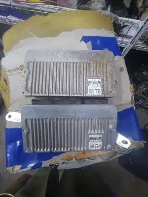Toyota Engine Computer T6 & R4 (Ex Japan)
