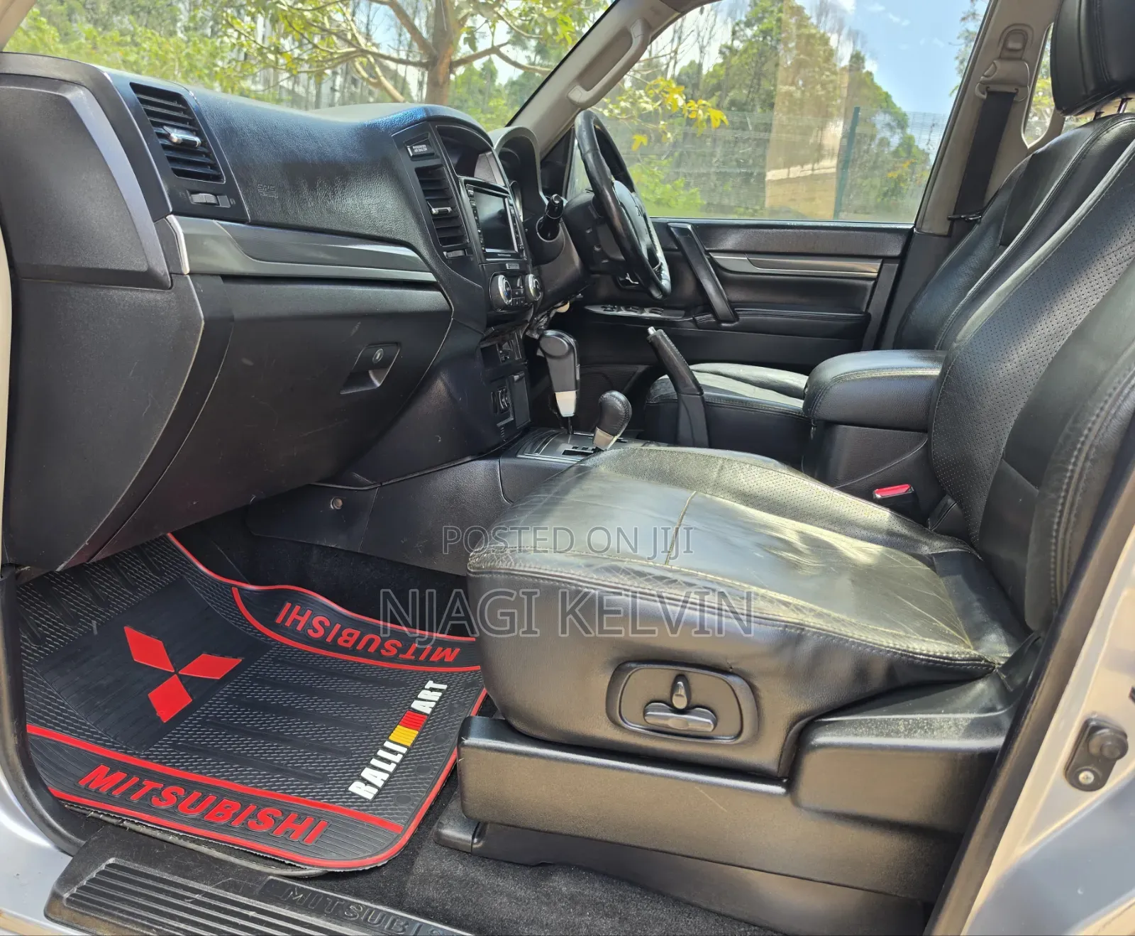 Mitsubishi Pajero 2005 Silver