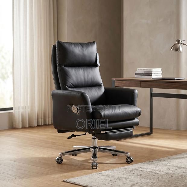 Office : Executive Office Chair With High-Back Design - thumbnail 2