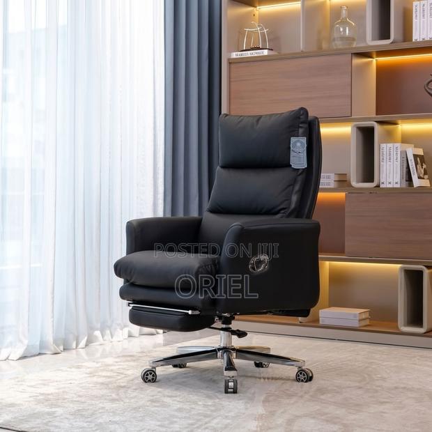 Office : Executive Office Chair With High-Back Design - thumbnail 6