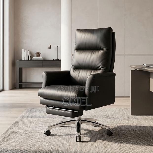 Office : Executive Office Chair With High-Back Design - thumbnail 8
