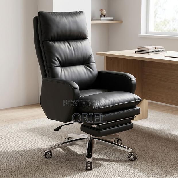 Office : Executive Office Chair With High-Back Design - thumbnail 15