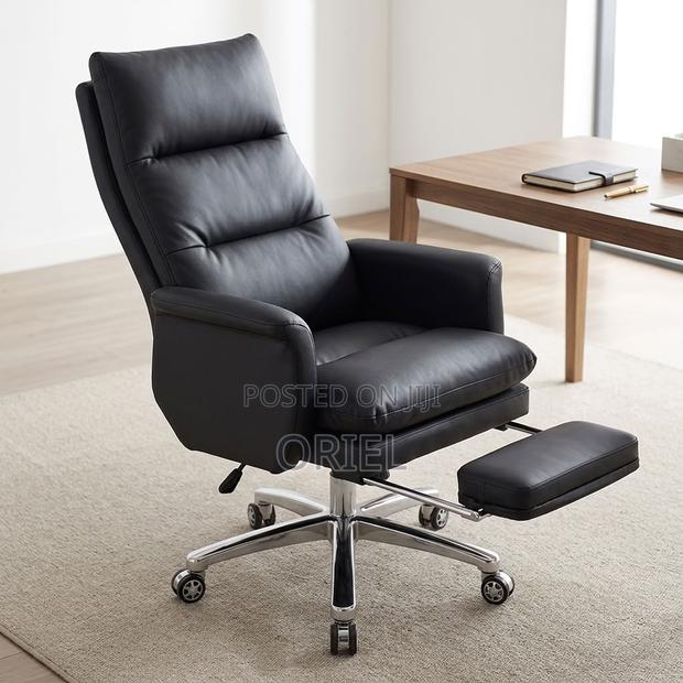 Office : Executive Office Chair With High-Back Design - thumbnail 16
