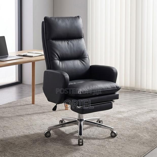 Office : Executive Office Chair With High-Back Design - thumbnail 18