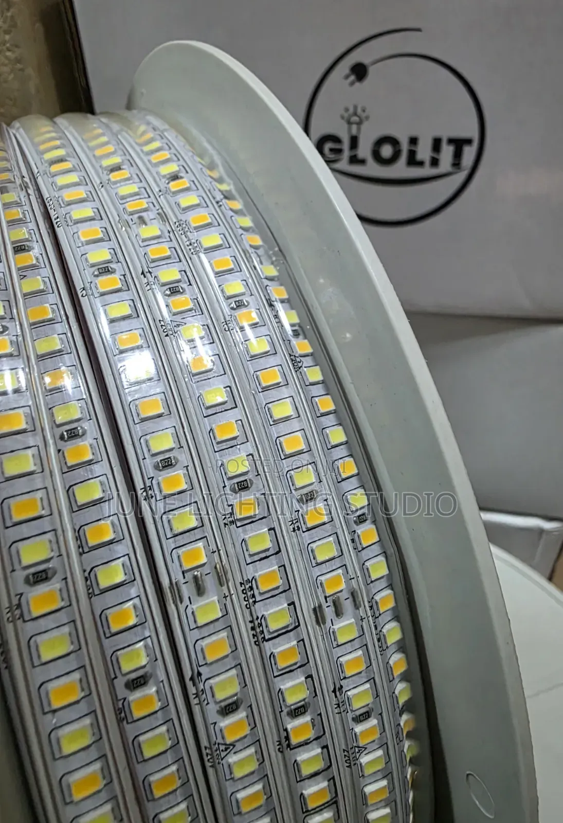 COB & SMD Strip Lights and Connectors Suitable for Aluminium Profiles