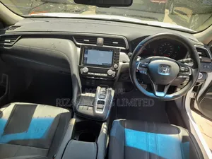 Honda Insight Touring 2020