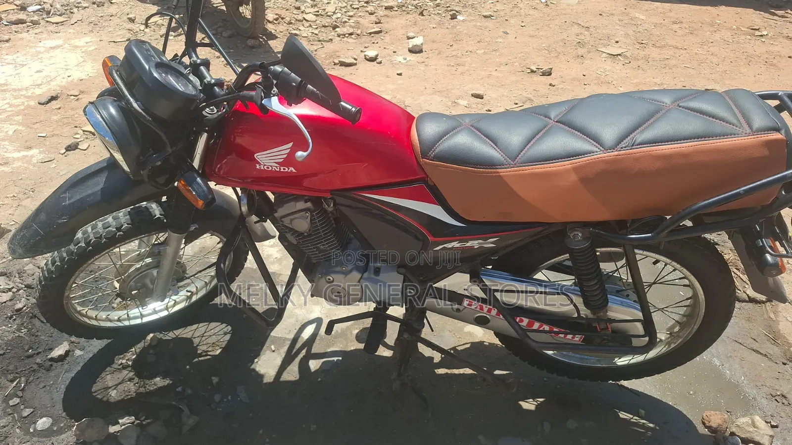 Honda CB 2025 Red