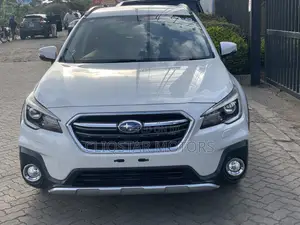 Subaru Outback 2.5i Premium AWD 2019 White