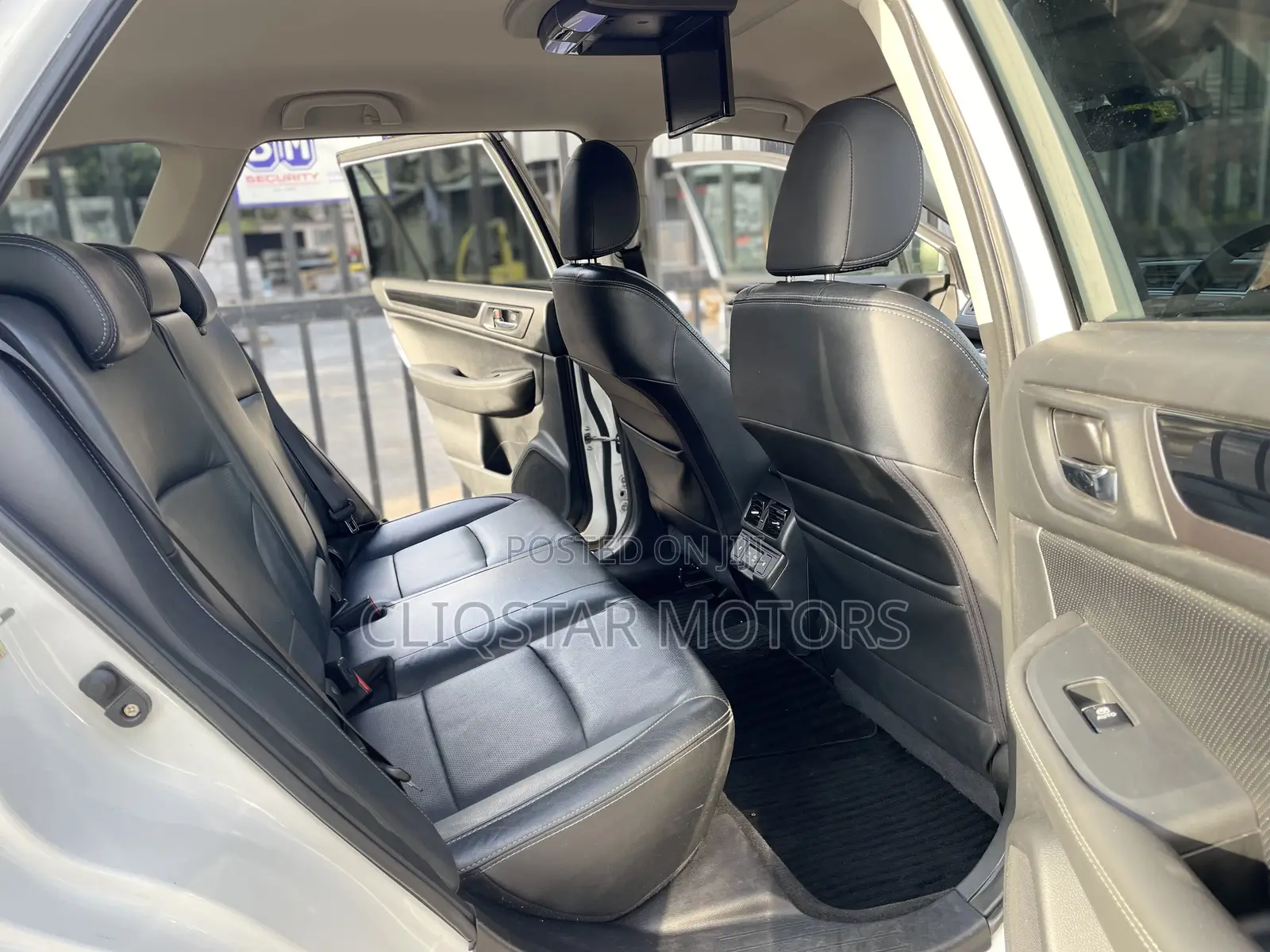Subaru Outback 2.5i Premium AWD 2019 White