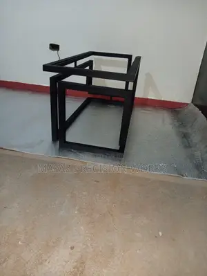 Infinity Table