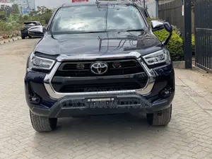 Toyota Hilux Revo Double Cab Deisel 2.4 AWD 2022 Blue