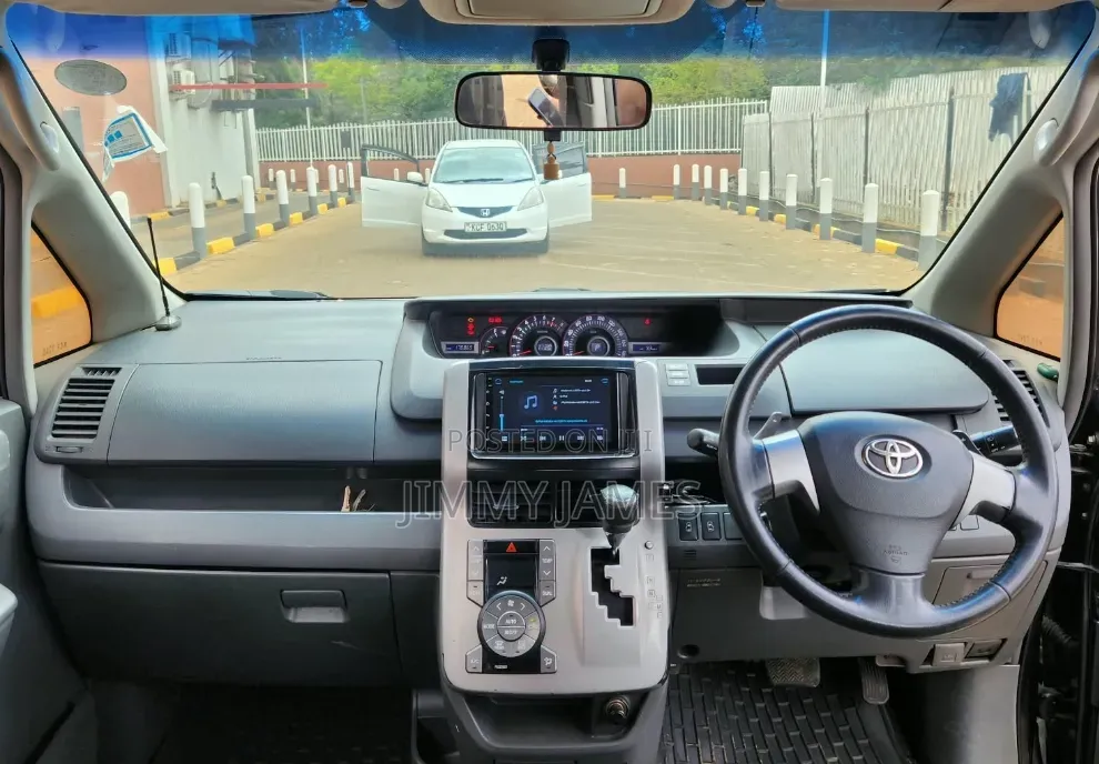Toyota Voxy 2008 Black