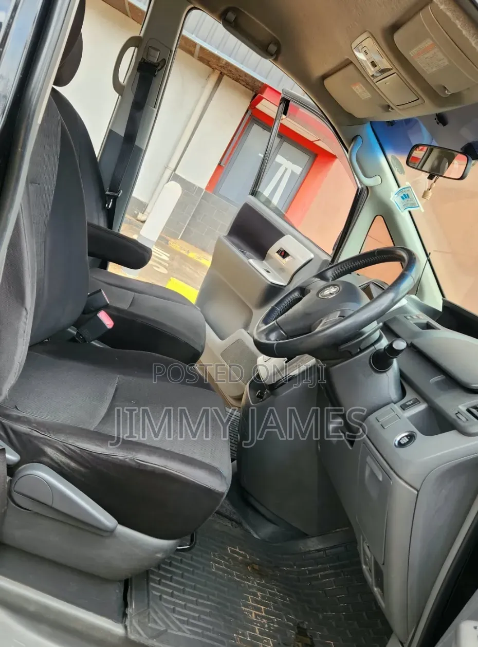 Toyota Voxy 2008 Black