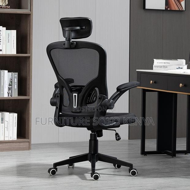 Office Chair : Ergonomic High-Back Mesh Office Chair - thumbnail 2