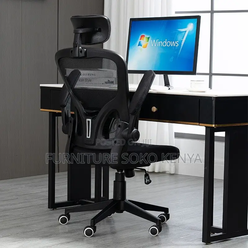 Office Chair : Ergonomic High-Back Mesh Office Chair