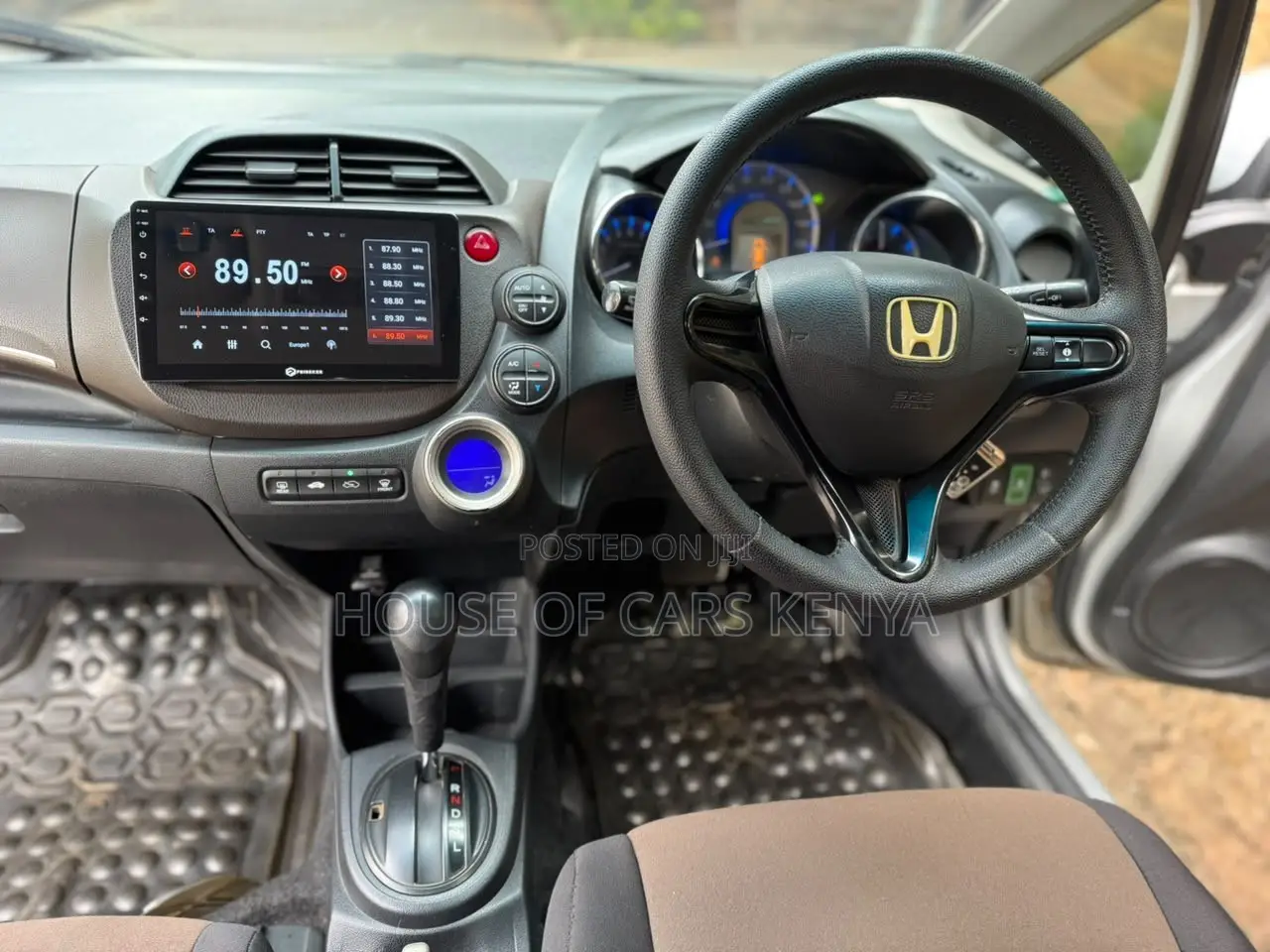 Honda Fit Shuttle 2012 Silver