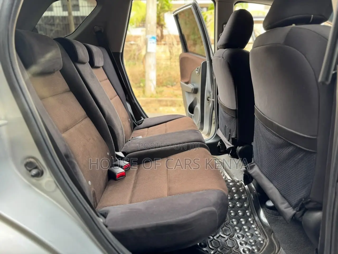 Honda Fit Shuttle 2012 Silver