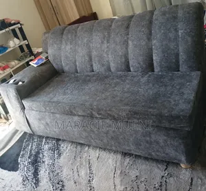 ​Clean Grey 3-Seater Sofa With Cupholder Armrest