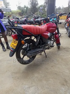 TVS HLX 125 2025 Red