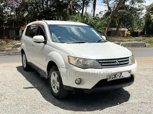 Mitsubishi Outlander 2009 White