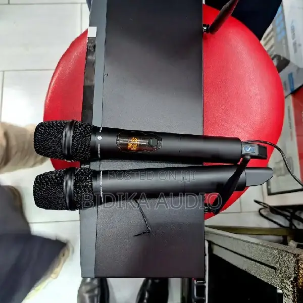 Sennheiser G545 Wireless Microphone