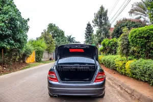 Mercedes-Benz C200 2007 Gray