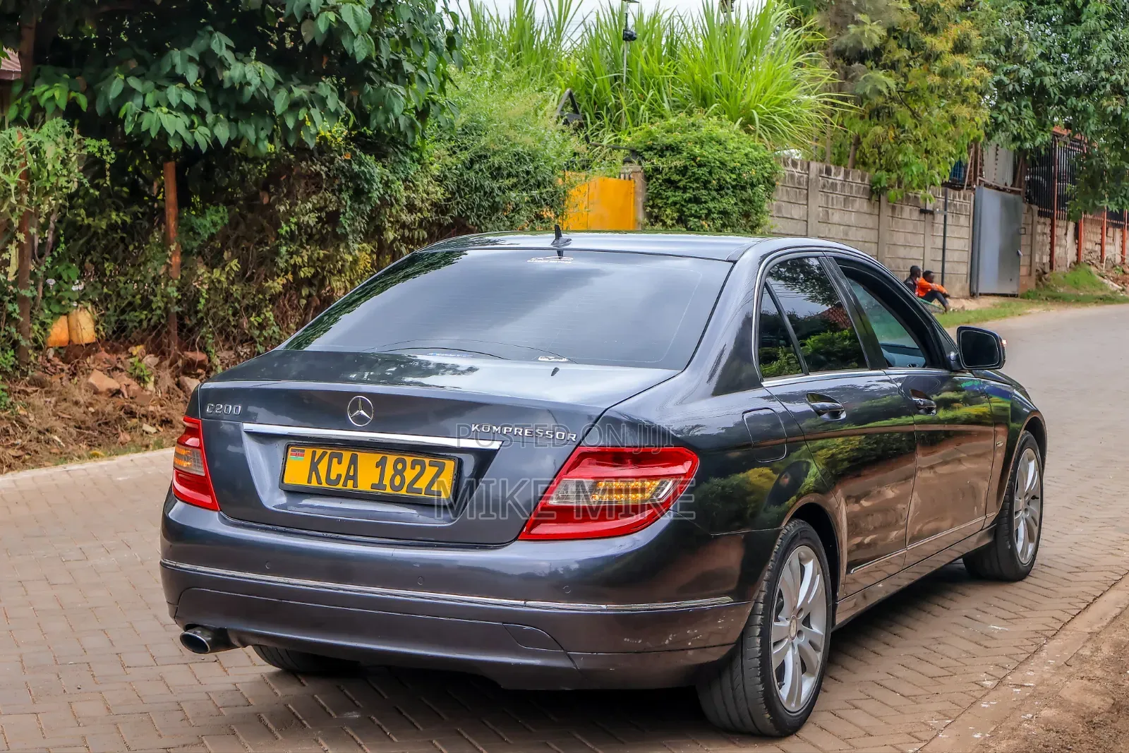 Mercedes-Benz C200 2007 Gray