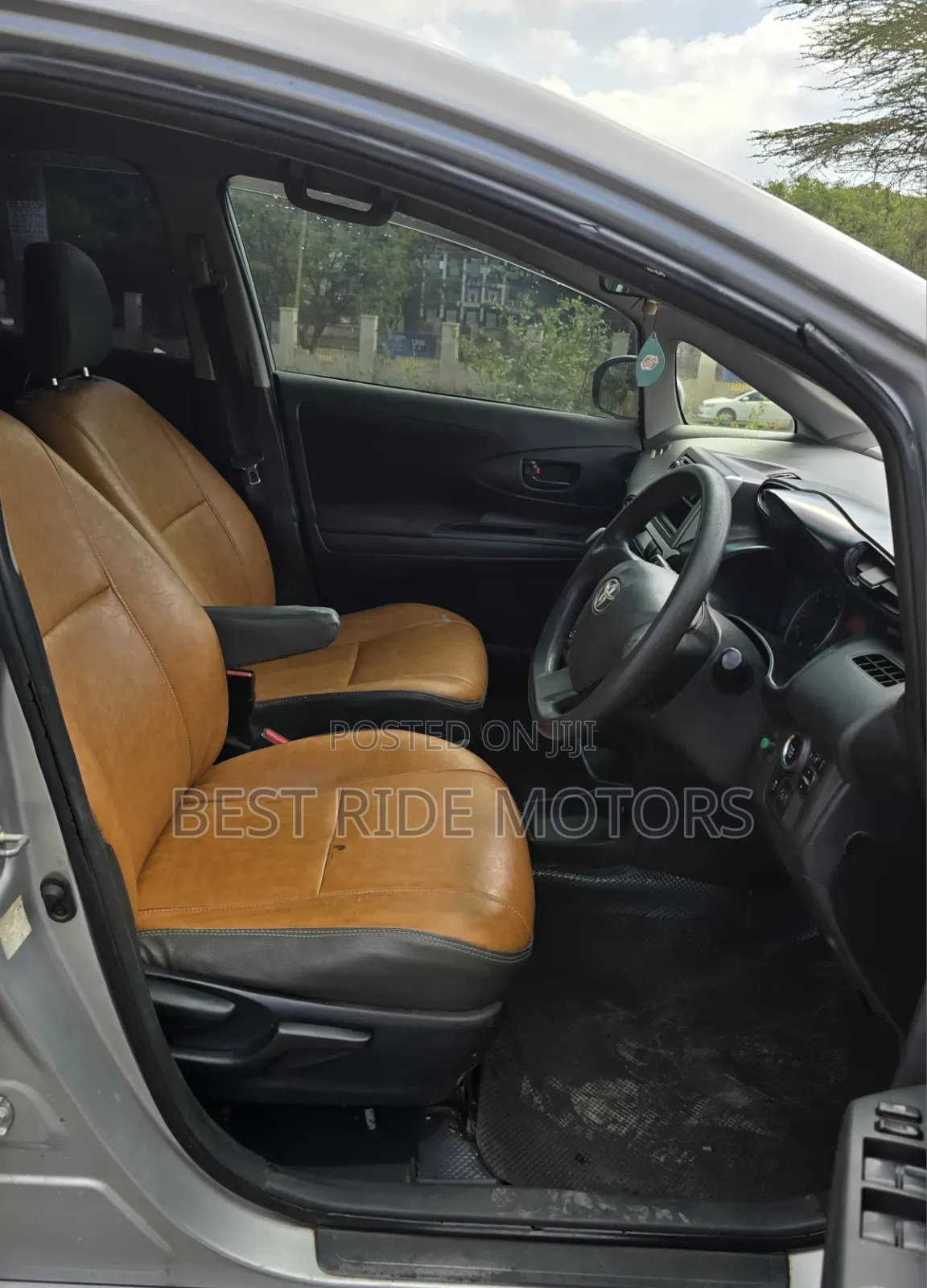 Toyota Wish 2012
