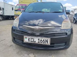 Toyota Ractis 2009 Black