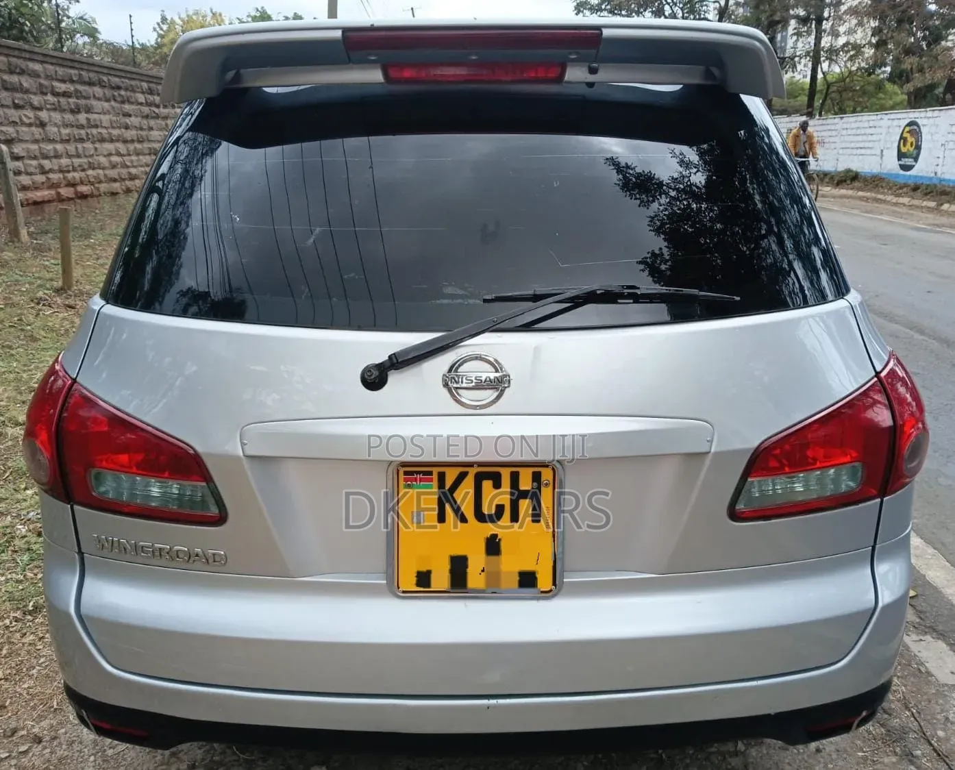Nissan Wingroad 2009 Silver