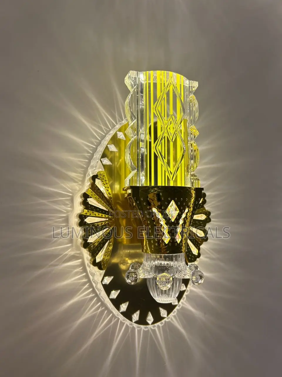 Luxury Gold Crystal Wall Light Decorative LED Wall Sconce
