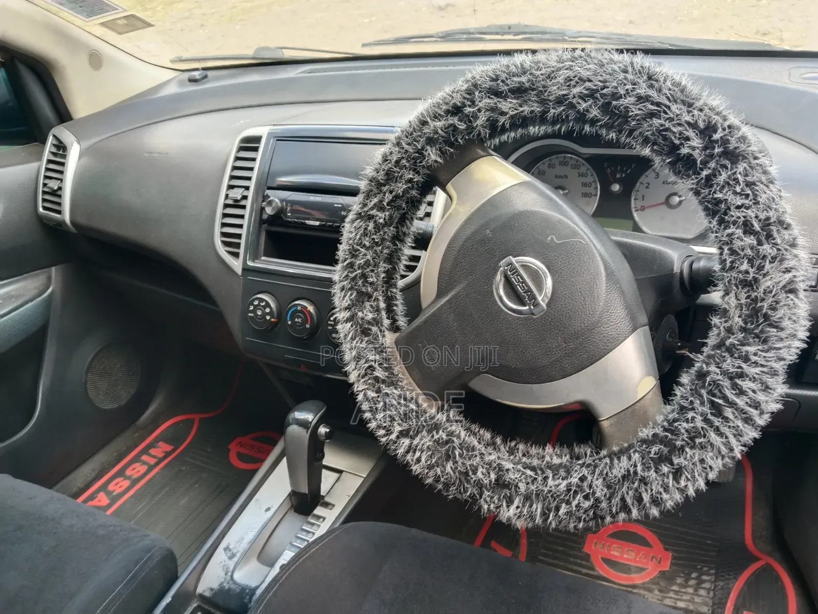 Nissan Wingroad 2012 Gray