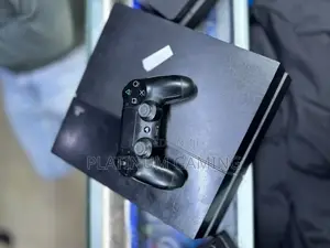 Chipped Ps4 Standard10 Offline Games of Your Choice ,6 Months Warranty