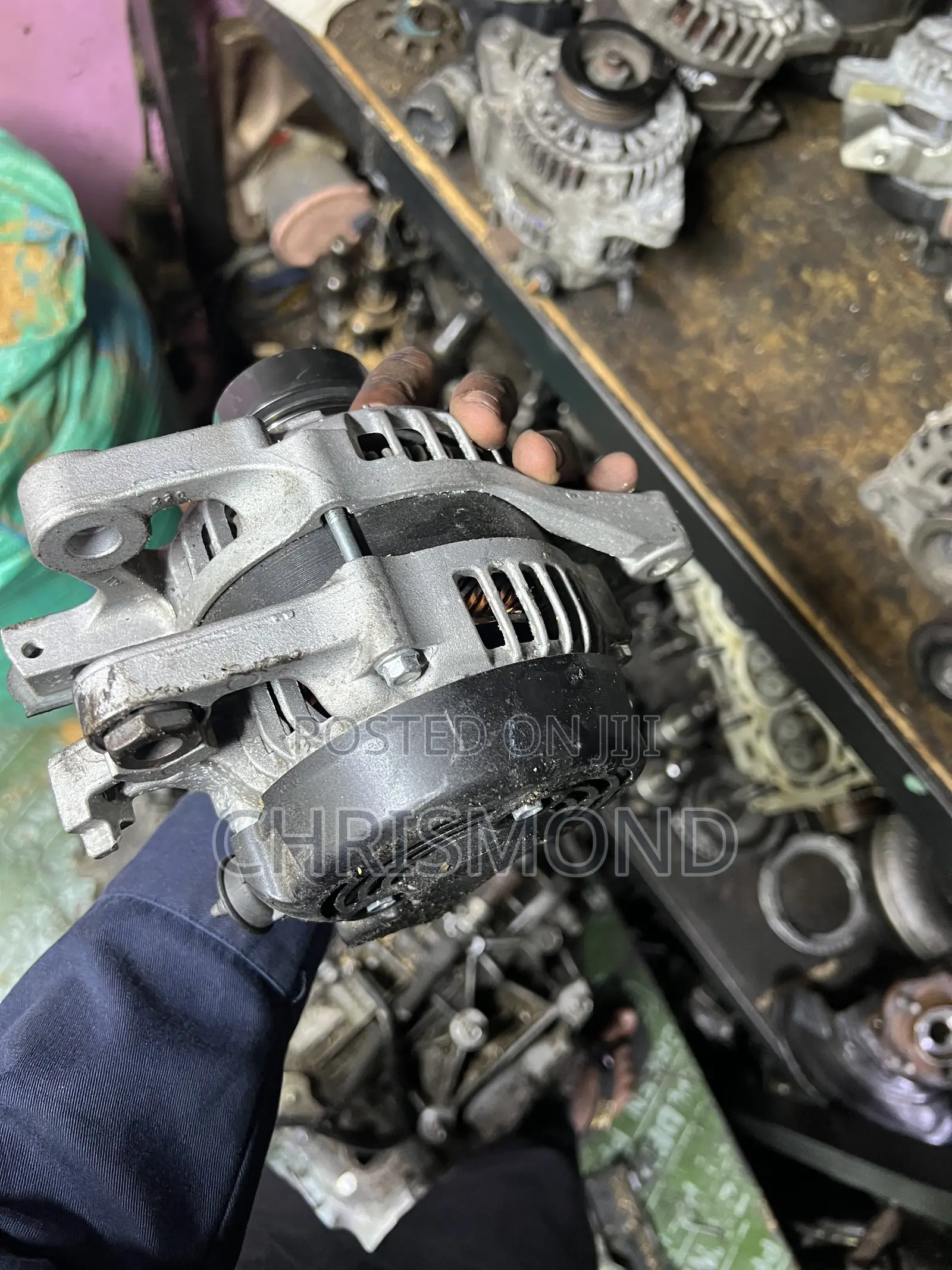 Alternator 1kr Vits, Passo