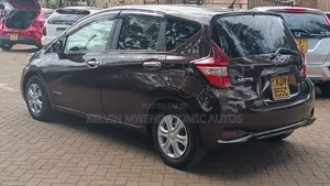 Nissan Note 2017 Burgundy