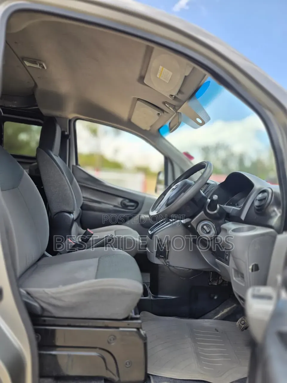 Nissan NV200 2014 Gray