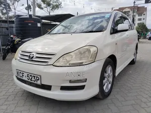 Toyota Ipsum 2009 Pearl